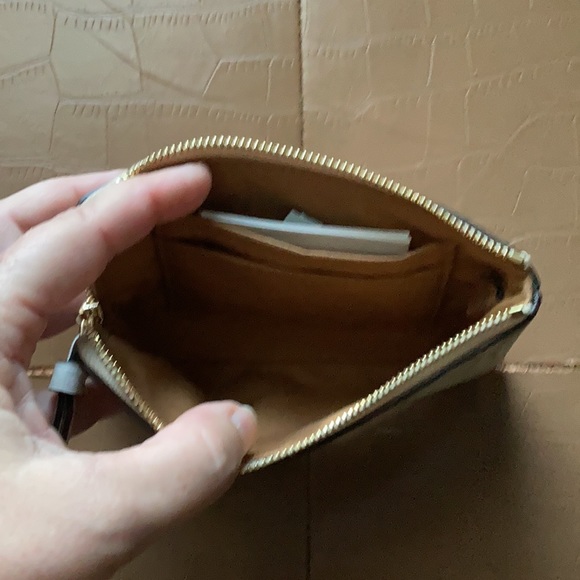 Coach Designer Zip Wristlet in Signature Canvas! - Picture 3 of 6